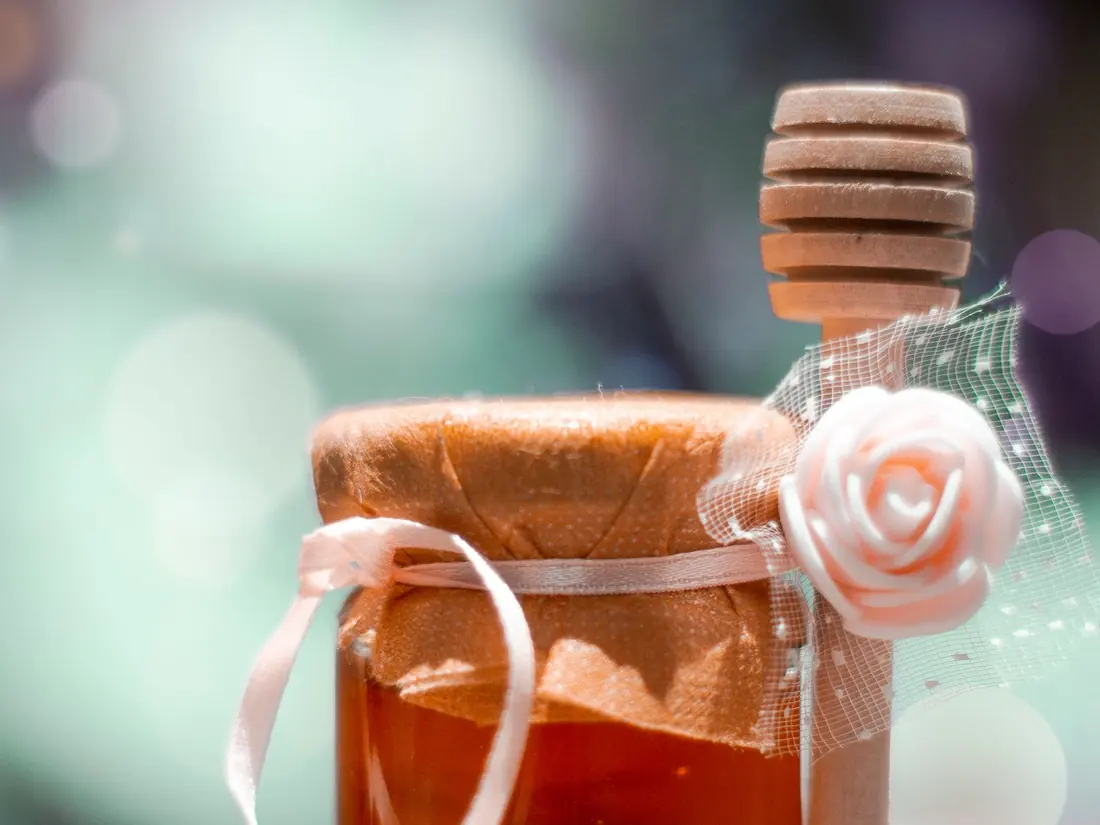 Honey jar gift pack from Sanabil Organics